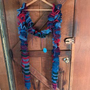 NWT Handmade Xtra Long Crocheted Spiral Scarf OOAK